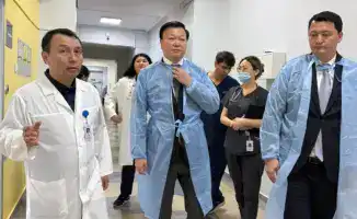 Алексей Цой ознакомился с передовыми технологиями кардиохирургии в Алматы