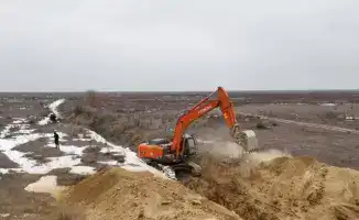 Очистка каналов в Сарысуском районе: шаг к восстановлению сельского хозяйства и надежде местных жителей