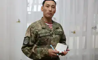 Стихи на страже: поэзия из рядов гвардии