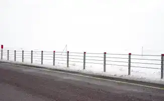 Тросовые ограждения в Казахстане: инновационное решение для повышения безопасности зимних дорог