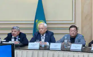 Обсуждение проекта новой Конституции на заседании Союза писателей Казахстана