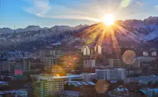 Экспромт-встреча о правах прошла в Алматы