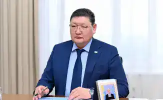 Аким области обсудил с директором «Казпочта» развитие почтово-логистических услуг