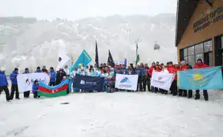 На Евразийском форуме обсуждают международный опыт развития горного кластера в Алматы