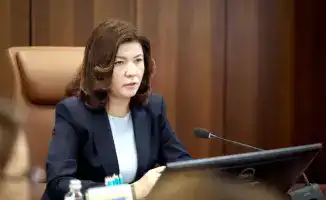 Обсуждение повышения качества образования и инклюзивного обучения на встрече с руководителями областных управлений образования