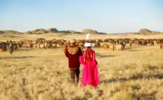 Казахстанские женщины меняют имена в поисках наследника: традиции и современные реалии