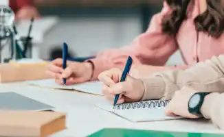 Новая платформа Bolashaq.me: шаг к улучшению профориентации школьников в Казахстане