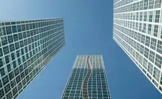 Социальные изменения в Казахстане: Почему жильё в Астане стало более привлекательным для инвестиций, чем в Алматы?