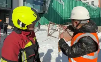 Пожар в остановочном павильоне на Нурмагамбетова: столичные пожарные быстро ликвидировали возгорание