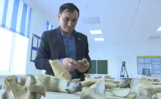 Казахстанский педагог Бирлик Солтан: 25 лет вдохновляет детей на изучение традиций через резьбу по кости