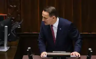 Польша готовится к возможной войне: Министр иностранных дел предупреждает о масштабах, сравнимых с мировыми конфликтами прошлого