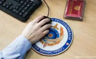 Конституция под прицелом: Премьер-министр Бектенов запускает кампанию по разъяснению, чтобы развеять тени фейков