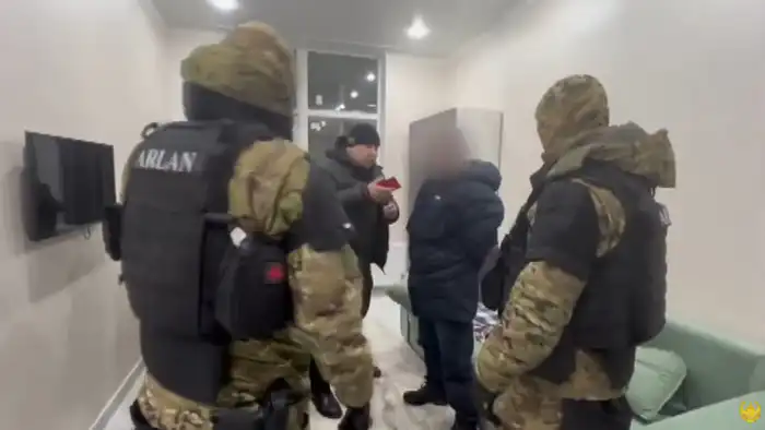 В Астане задержаны подозреваемые в серии квартирных краж: спецоперация с участием бойцов 'Арлан' Астане