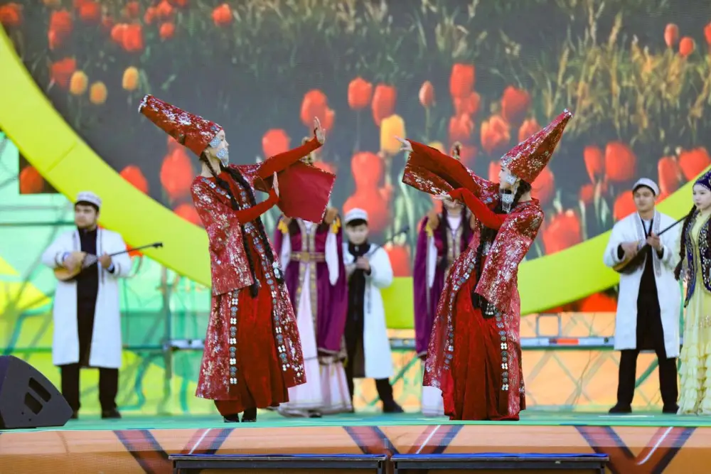 В Актобе на конкурс национальной одежды съехались участники со всех районов (9)