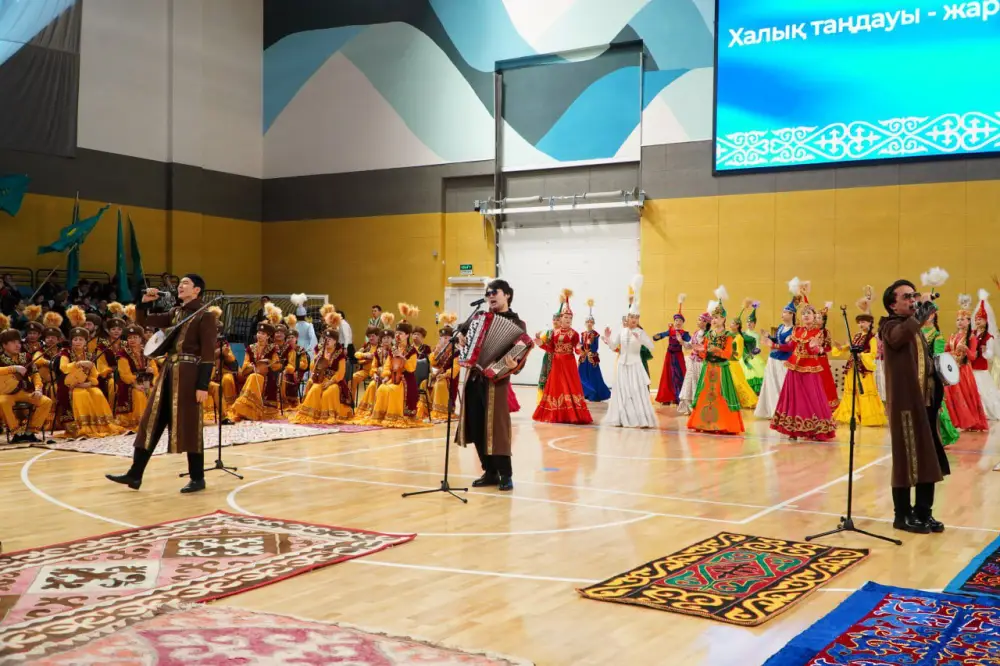 В Акмолинской области прошёл флеш-фестиваль «Народный выбор – светлое будущее» Астане