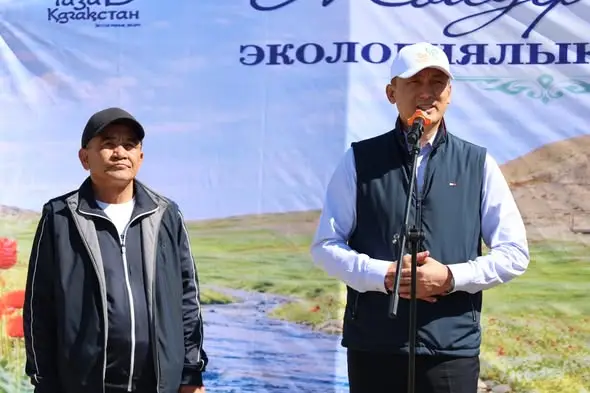 Экологическая акция в Сауран: очищено 13 км русел Астане