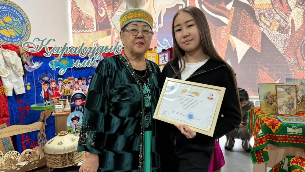 Юная казахстанская исполнительница завоевала первое место на республиканском конкурсе «Домбырамен өрілген жыр» Астане