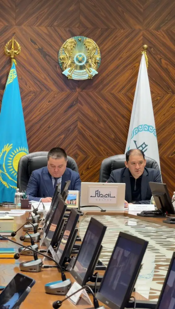 Вице-министр транспорта Казахстана обсудил реализацию железнодорожного проекта «Бахты – Аягоз» Астане