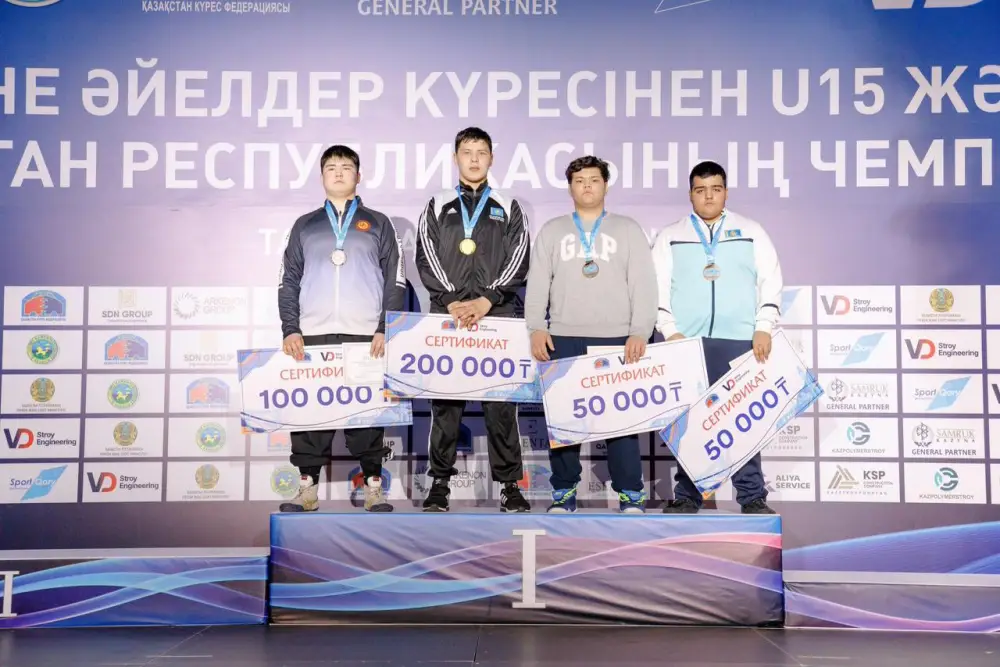 Трое борцов из области Абай стали чемпионами Казахстана (4)