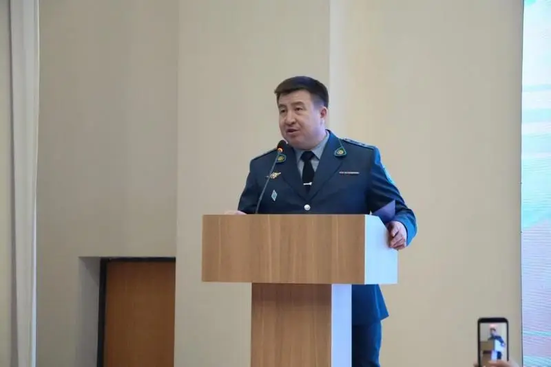 «Закон и порядок»: в Караганде для школьников провели урок правовой грамотности (3)