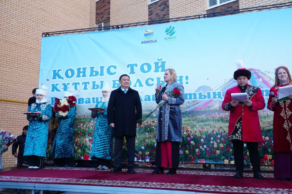 Доступное жилье: 35 семей из Аршалынского района получили ключи от новых квартир Астане