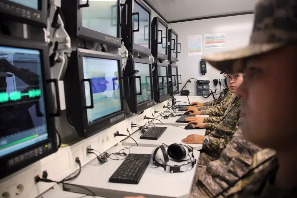 Сегодня мы отмечаем День мастеров невидимой защиты в войсках радиоэлектронной борьбы Астане