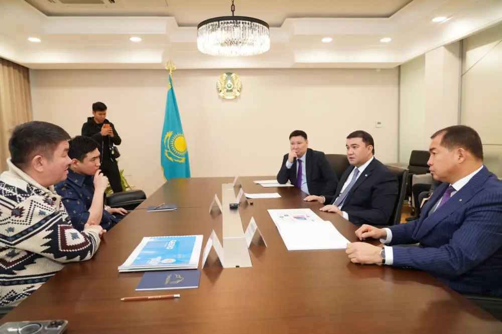 НУРАЛХАН КУШЕРОВ ПРИНЯЛ ПРОДЮСЕРА ЖАНАТА МУКАНОВА И ПЕВЦА ТОРЕГАЛИ ТОРЕАЛИ (3)