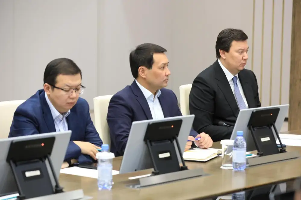 В Актюбинской области пройдет двухмесячник по санитарной очистке территорий и озеленению (2)