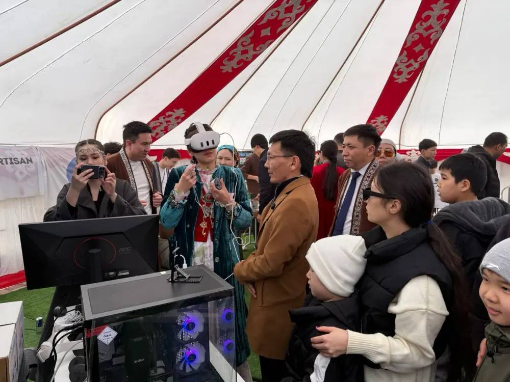 В Мангистау представили «умную юрту» (4)