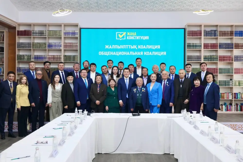 Творческая интеллигенция области Абай - за Новую Конституцию (8)