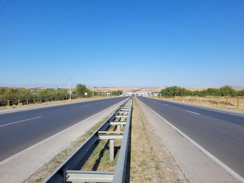 Цифры и факты новых дорожных проектов Казахстана 2026 года Астане