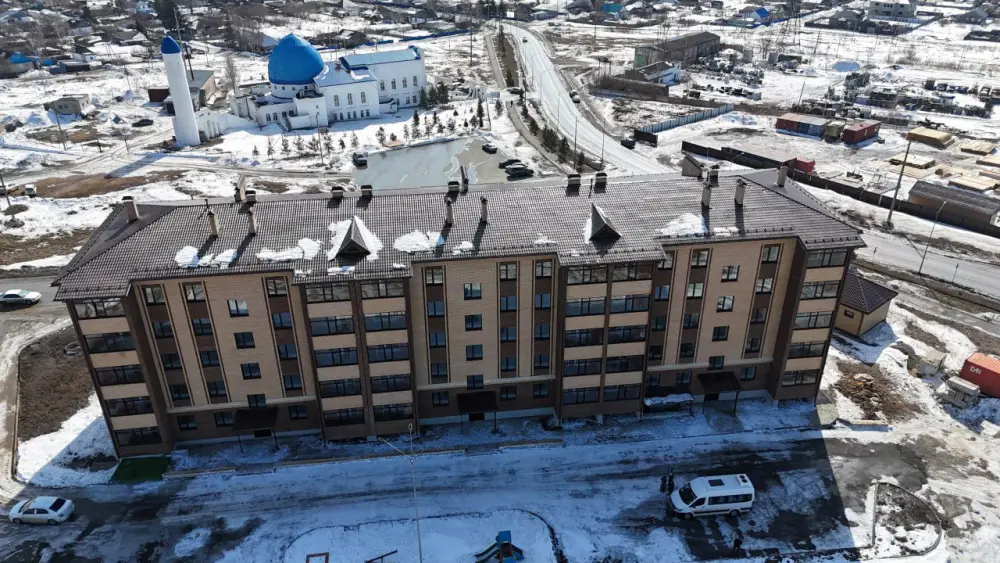 В преддверии Наурыза жители Бурабайского района получили квартиры (8)