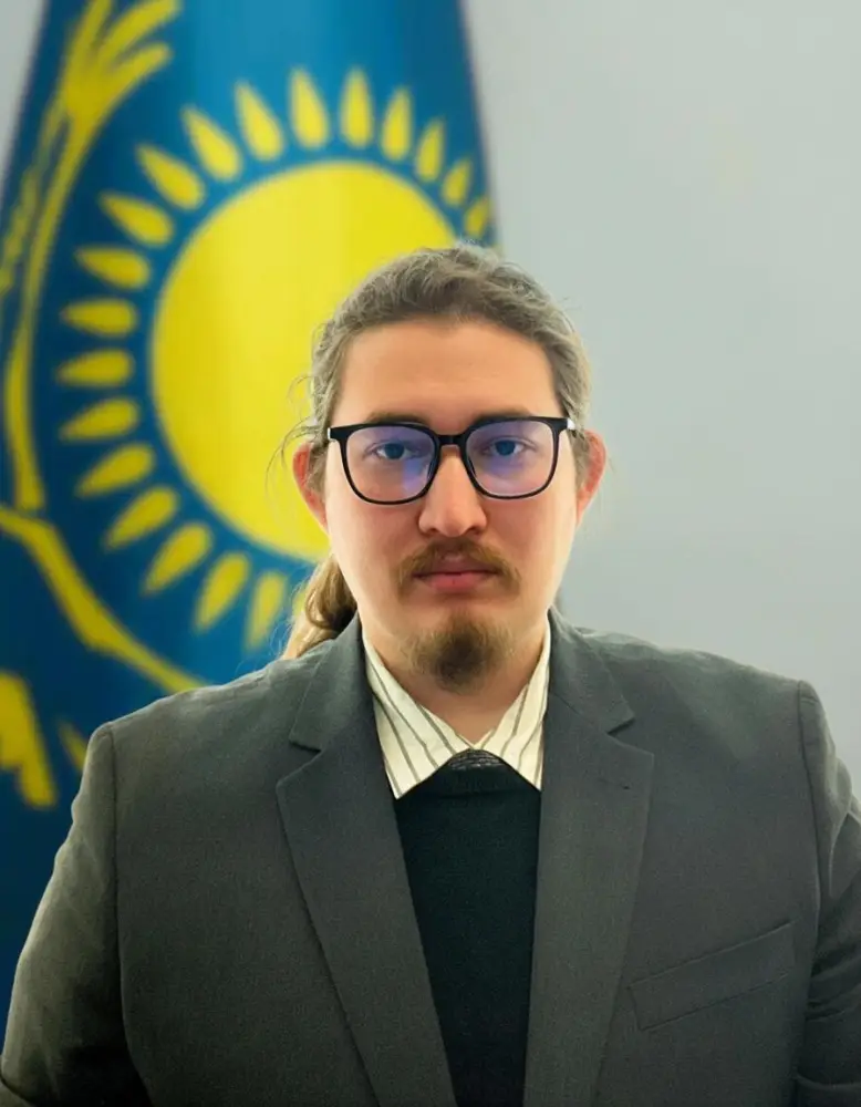 Назначение нового заместителя председателя в Национальном центре исследований и оценки образования: акцент на цифровизацию и информационную безопасность Астане