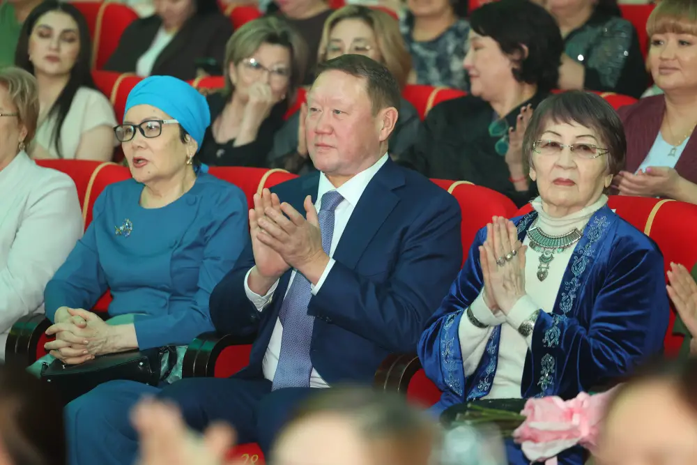 Концерт к 8 Марта в Костанае Астане