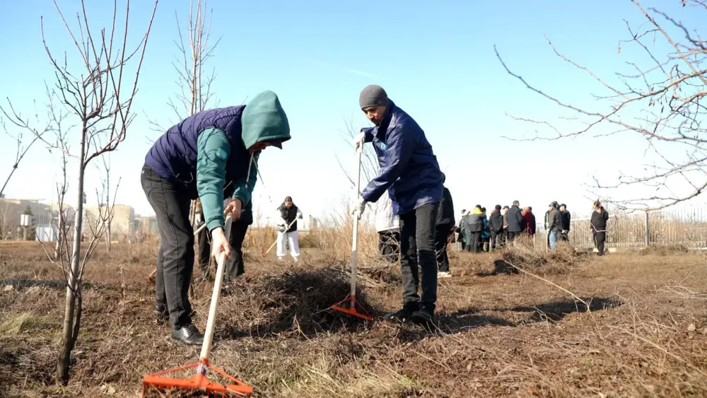 Молодежь Казахстана приняла активное участие в «Тазару күні» (5)