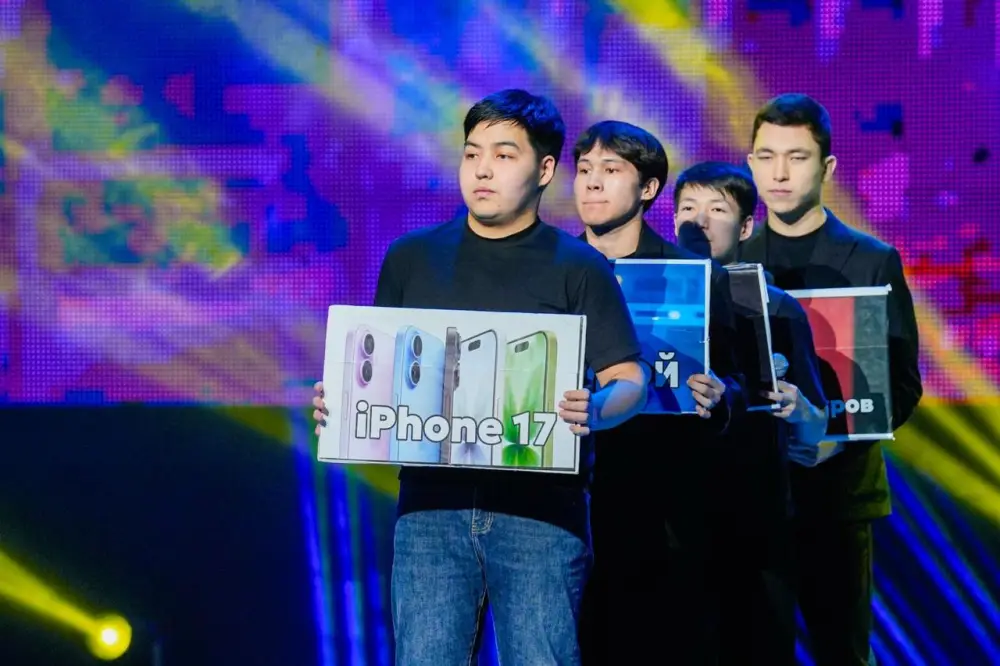 Участники молодежного движения «Жайдарман» поддержали проект новой Конституции Казахстана (6)