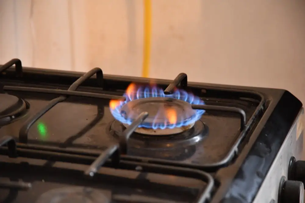 ТУРКЕСТАН: ЕЩЕ ОДНО СЕЛО В ОТЫРАРСКОМ РАЙОНЕ ПОДКЛЮЧЕНО К ПРИРОДНОМУ ГАЗУ (2)