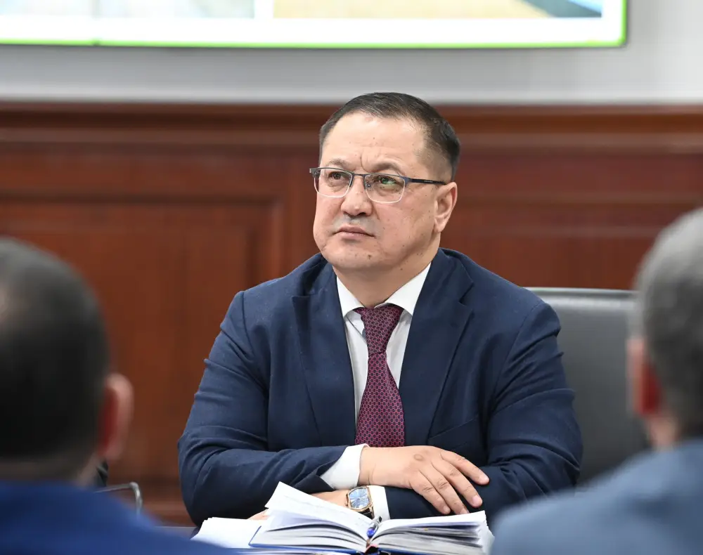 Обсуждены вопросы развития автодорожной отрасли (3)