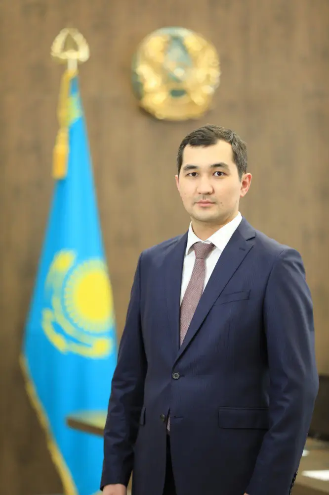 Назначение Бакытбека Есенгулова председателем правления управляющей компании СЭЗ «Актобе» и его опыт в сфере инвестиций Астане