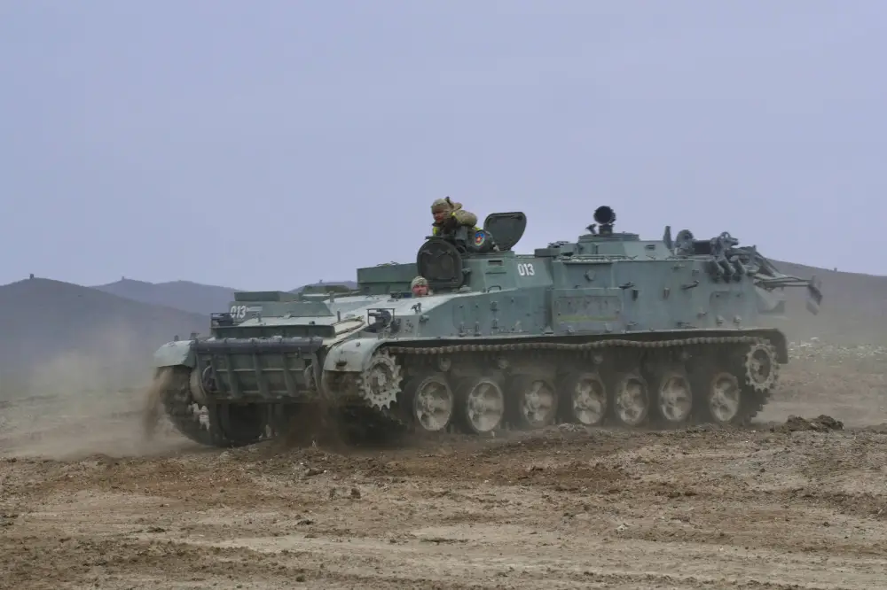 В Жамбылской области проверили готовность инженерно-саперного полка (2)