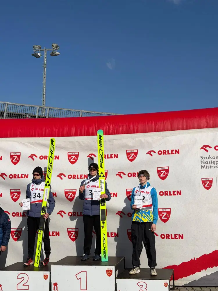 Казахстанские спортсмены завоевали еще три медали международного турнира по прыжкам на лыжах с трамплина (5)