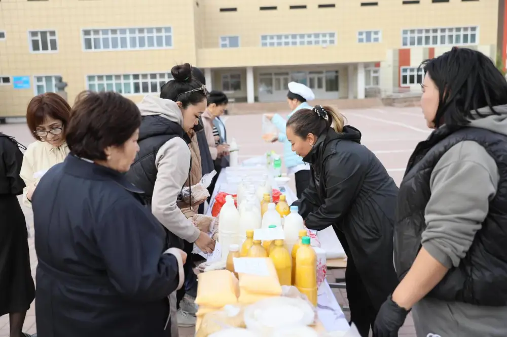 Продовольственная ярмарка на референдуме в Актобе Астане