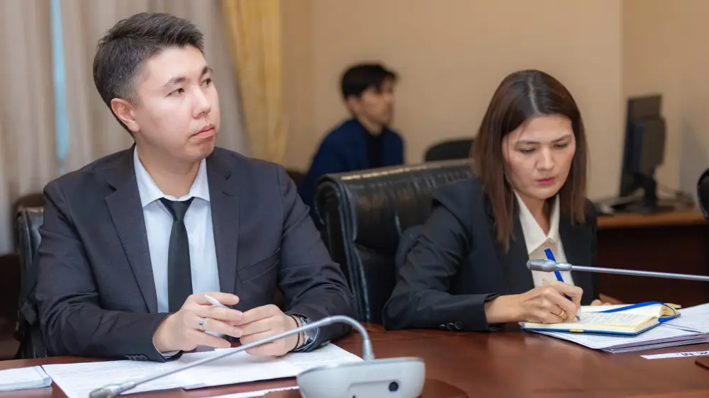 346 тыс. самозанятых и 1,2 млн предпринимателей выбрали спецрежимы (5)