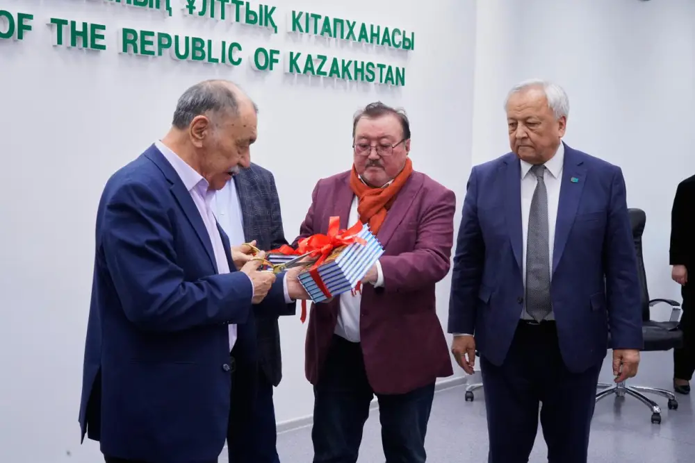 Литературно-познавательный вечер к 75-летию Алибека Аскарова прошел в Национальной библиотеке РК (2)