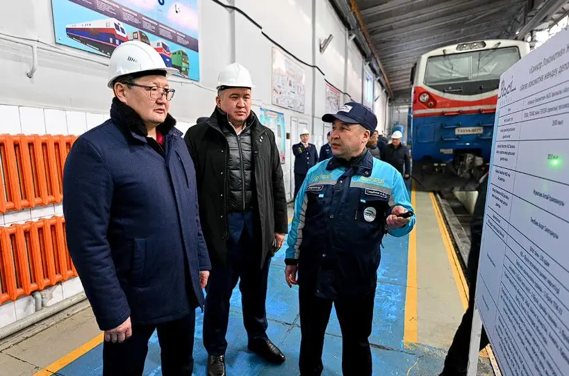 Аким области: «Сердце железнодорожной сети» — визит в локомотивное депо «Қамқор Локомотив» в Аягозе Астане