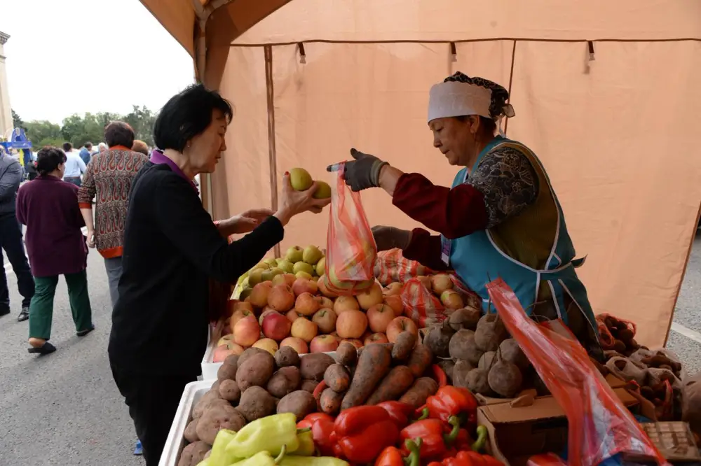 Весенние ярмарки в Алматы: 2000 тонн продуктов помогут снизить цены и обеспечить доступность Астане