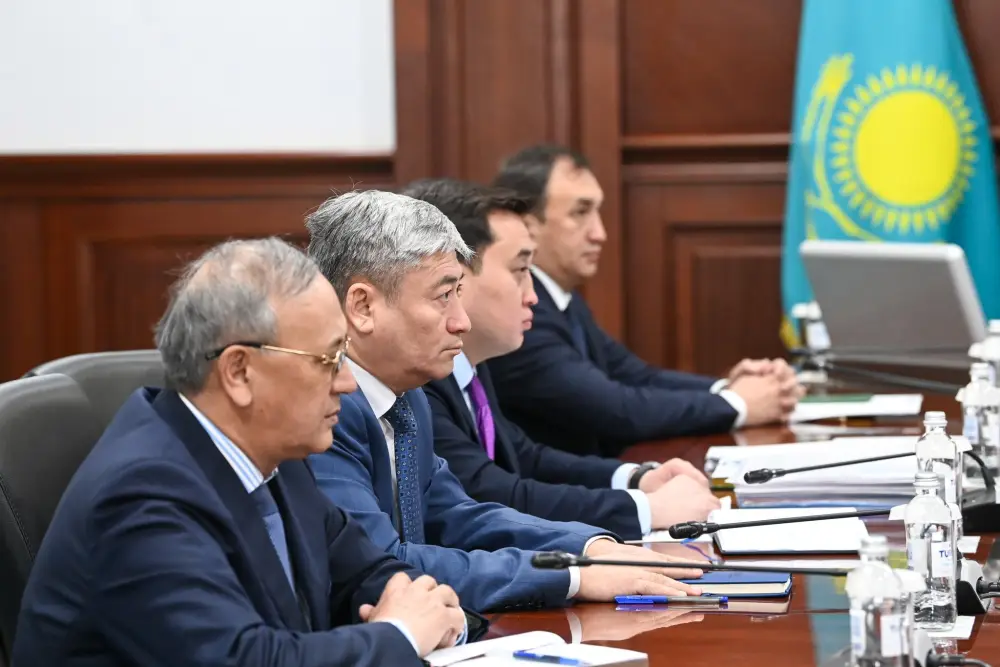 Обсуждены вопросы реализации норм новой Конституции Астане