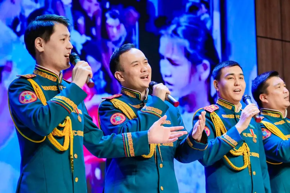 Патриотизм в ритме военных песен: школьный урок! Астане