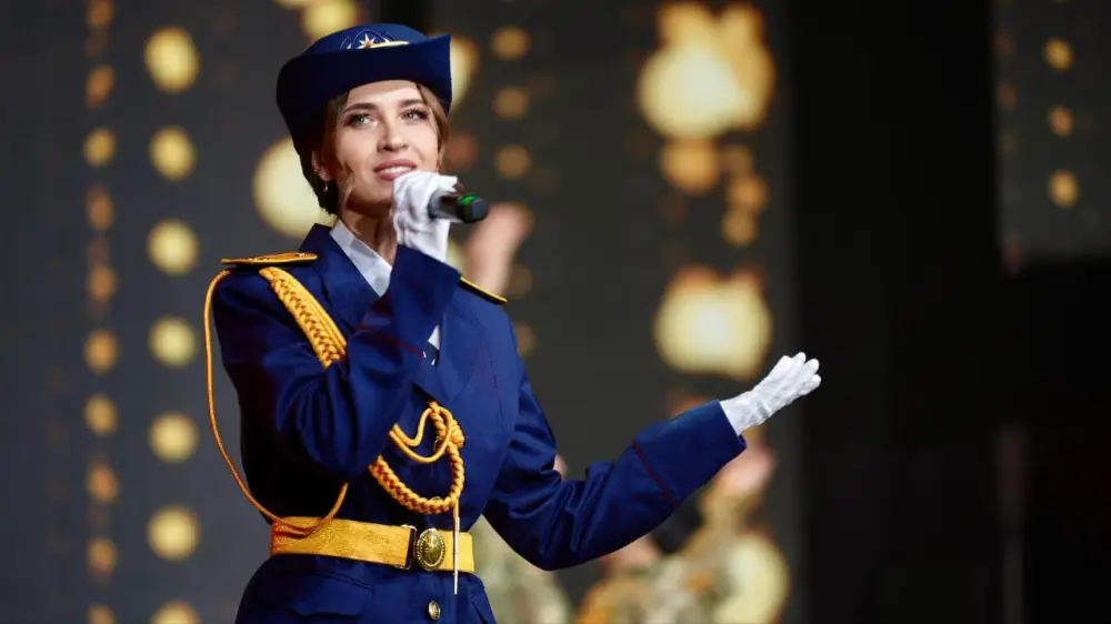 В Восточном Казахстане наградили отличившихся представительниц прекрасного пола (7)