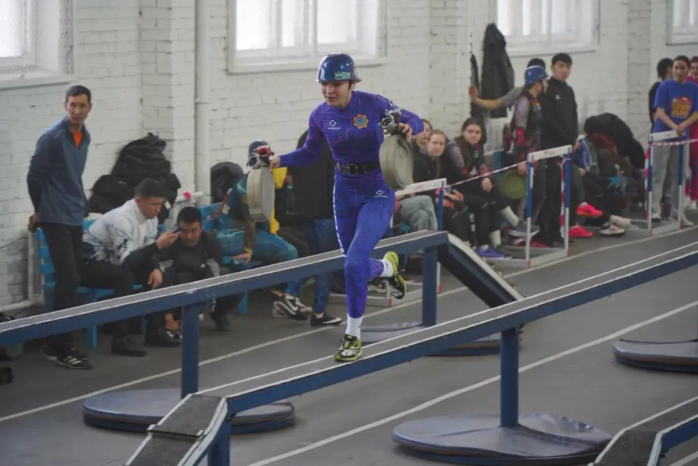 Подведены итоги третьего этапа зимних чемпионатов МЧС Республики Казахстан по пожарно-спасательному спорту (7)